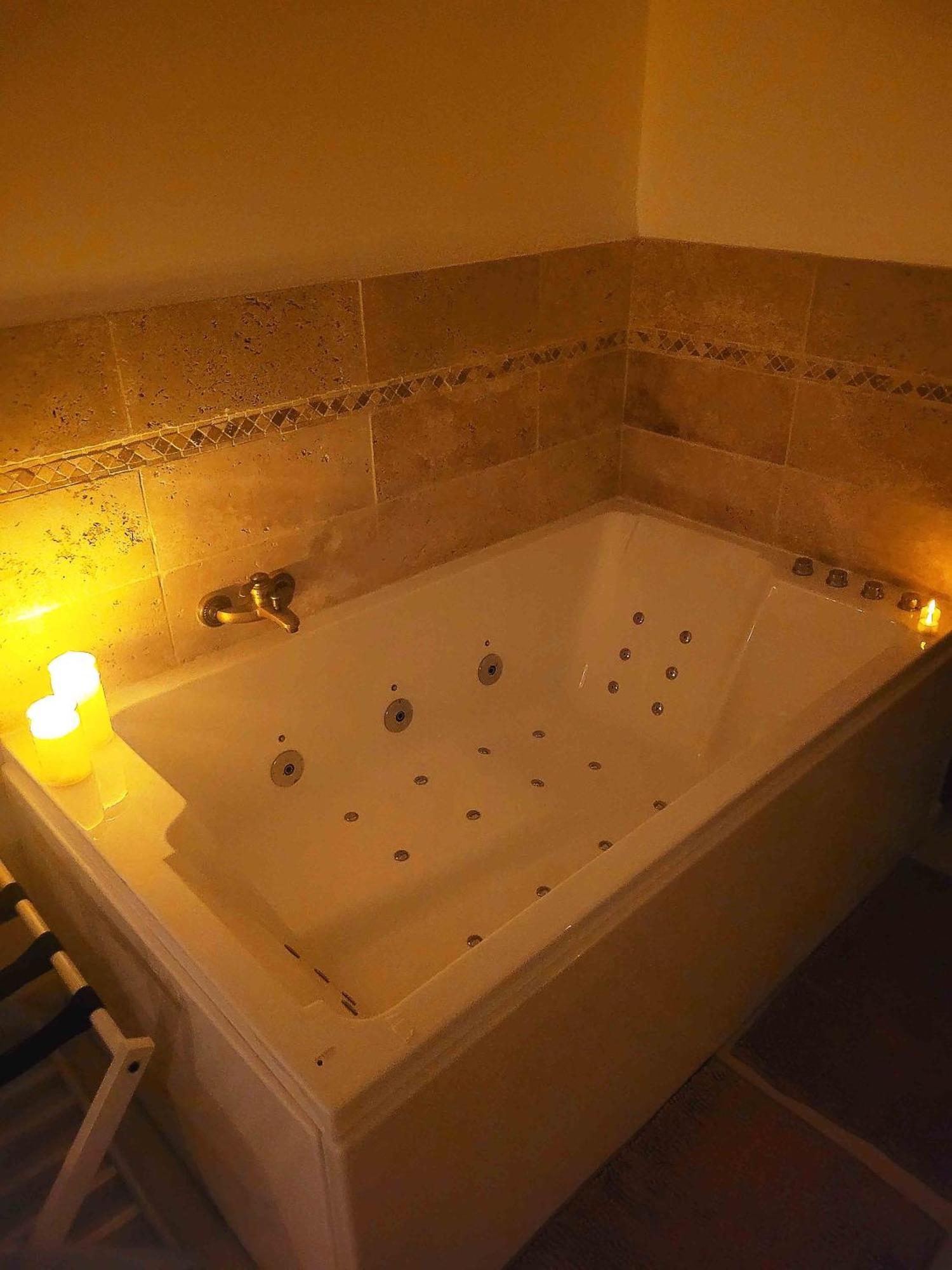 סארטרוויל Dream Of Mediterranean House, Jacuzzi, Bbq, Delices Ensoleilles מראה חיצוני תמונה
